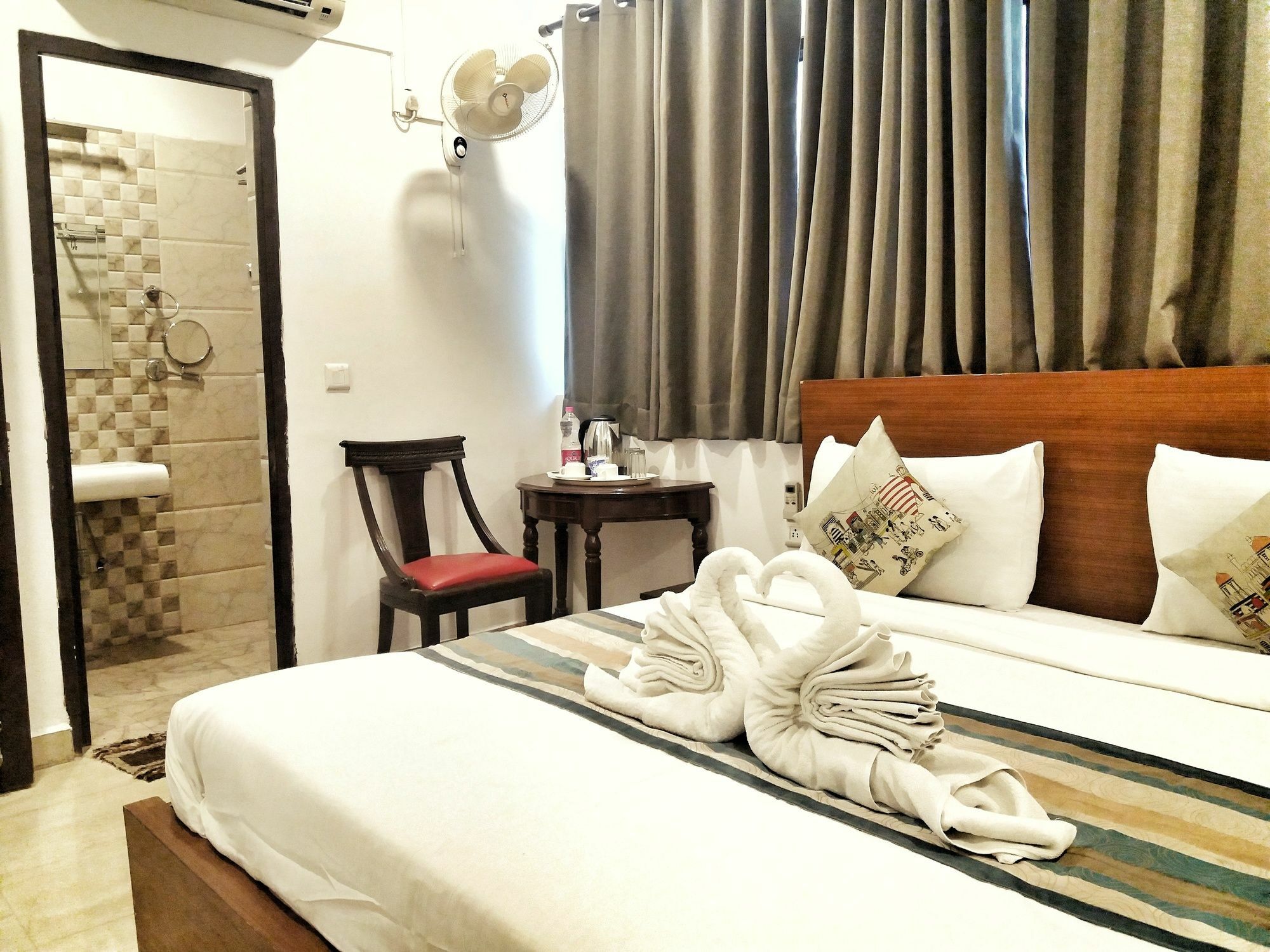 Airport Hotel Delhi Aerocity, 15 Mins Yashobhoomi Nueva Delhi Exterior foto